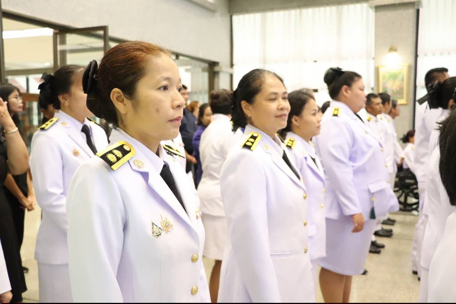 title - ศพส. จัดพิธีลงนามแสดงความอาลัยถวายแด่สมเด็จพระเจ้าลูกเธอ เจ้าฟ้าพัชรกิติยาภา นเรนทิราเทพยวดี กรมหลวงราชสาริณีสิริพัชร มหาวัชรราชธิดา ณ ศาลาพระมิ่งขวัญ ศูนย์ส่งเสริมและพัฒนาอาชีพเสริมนอกภาคการเกษตร (ศูนย์ศิลปาชีพบางไทรฯ (เดิม))